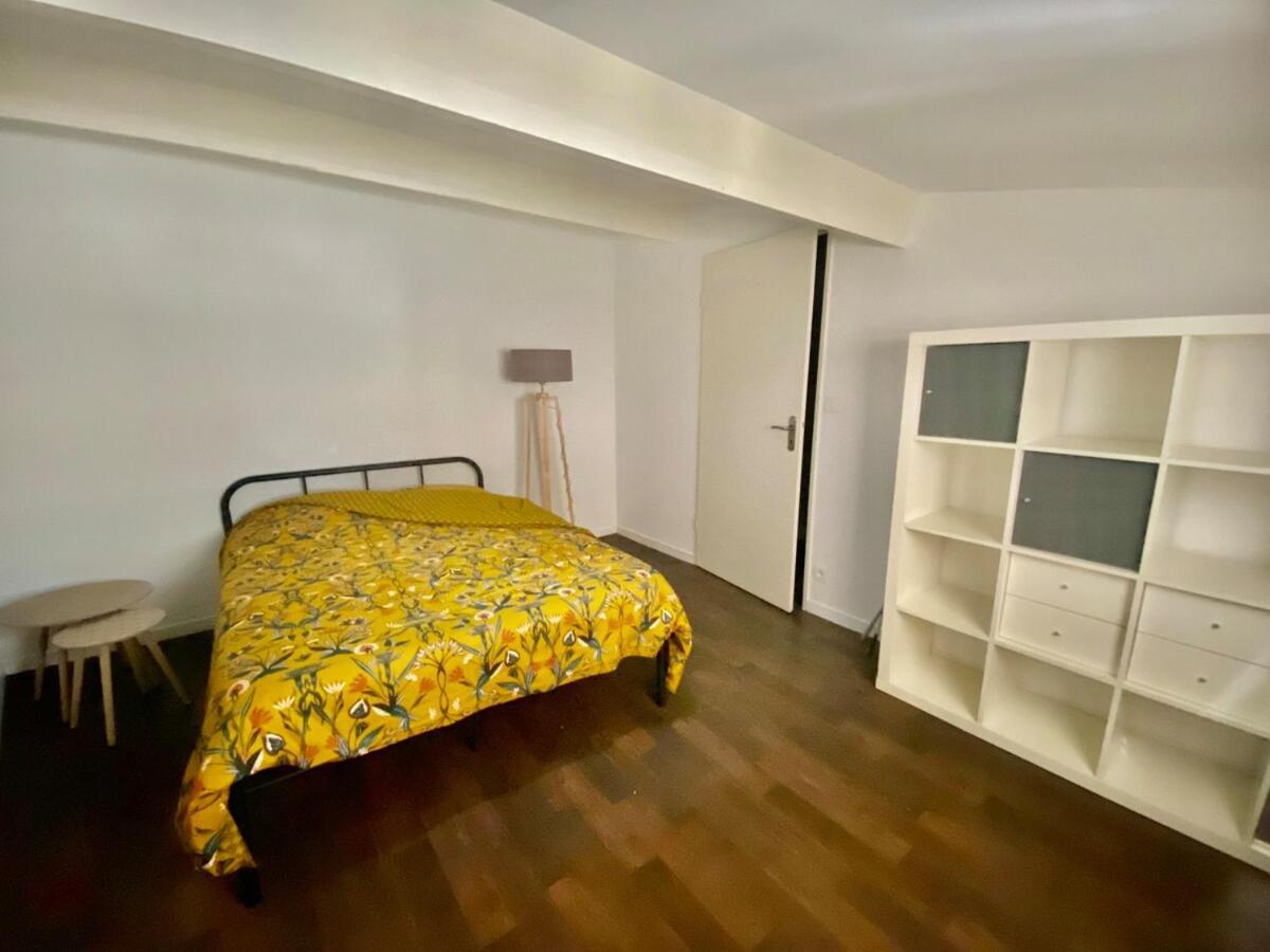 Le Carnot: City Centre With Parking Space Apartment Poitiers Exterior photo