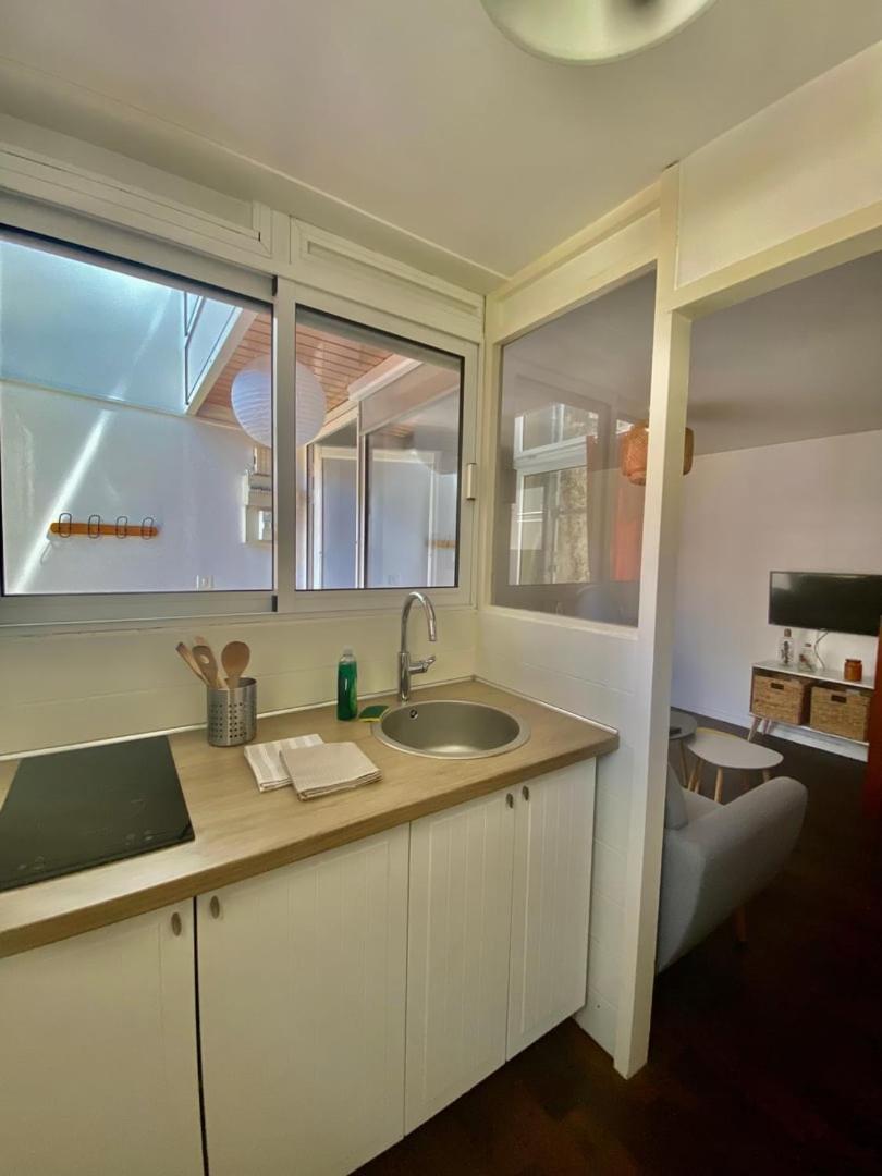 Le Carnot: City Centre With Parking Space Apartment Poitiers Exterior photo
