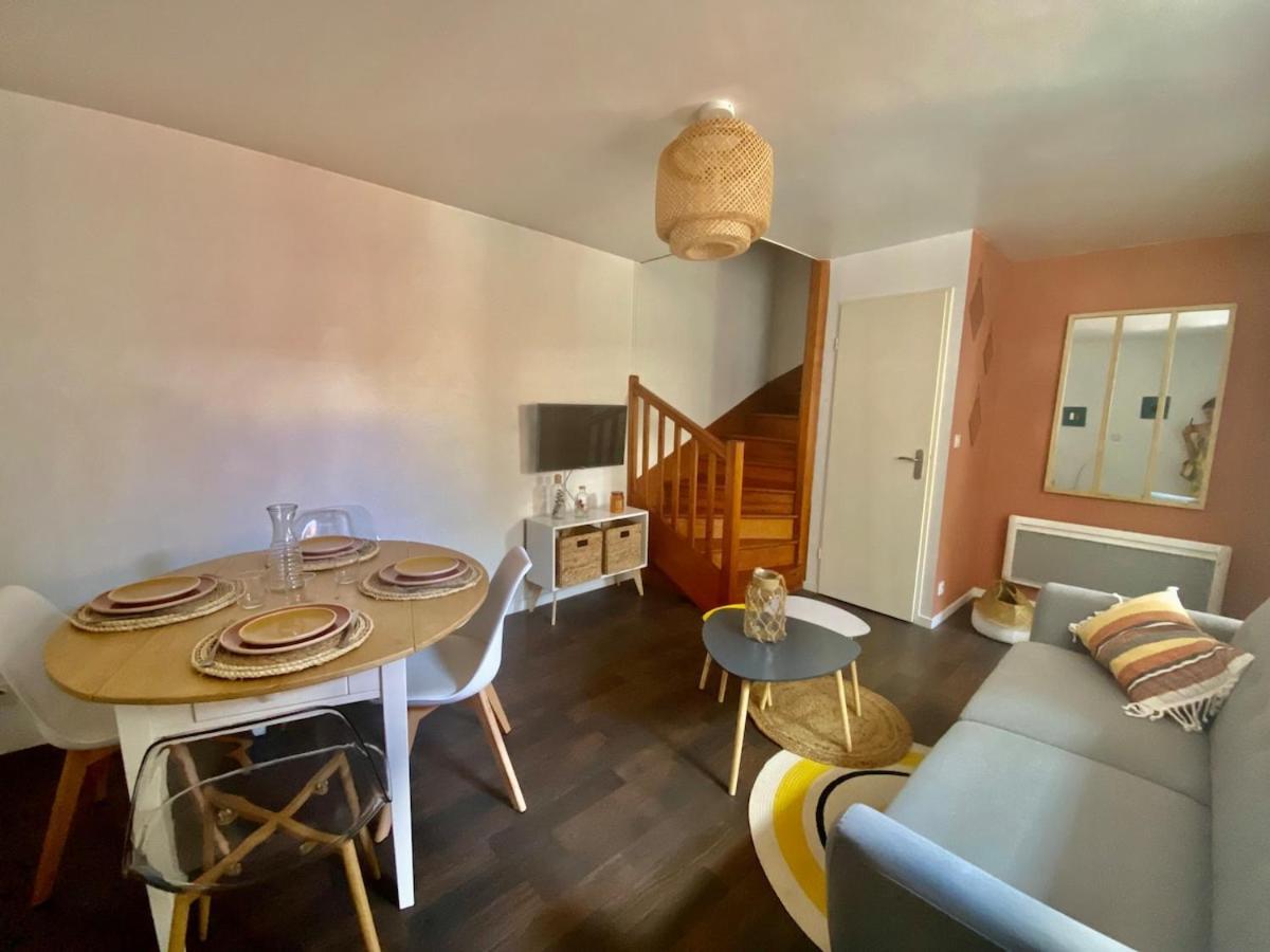 Le Carnot: City Centre With Parking Space Apartment Poitiers Exterior photo